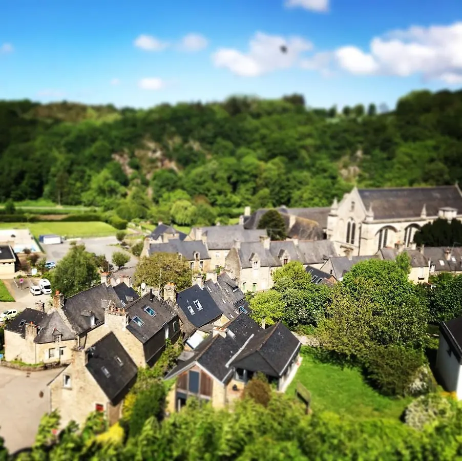Lehontine Bed & Breakfast Dinan