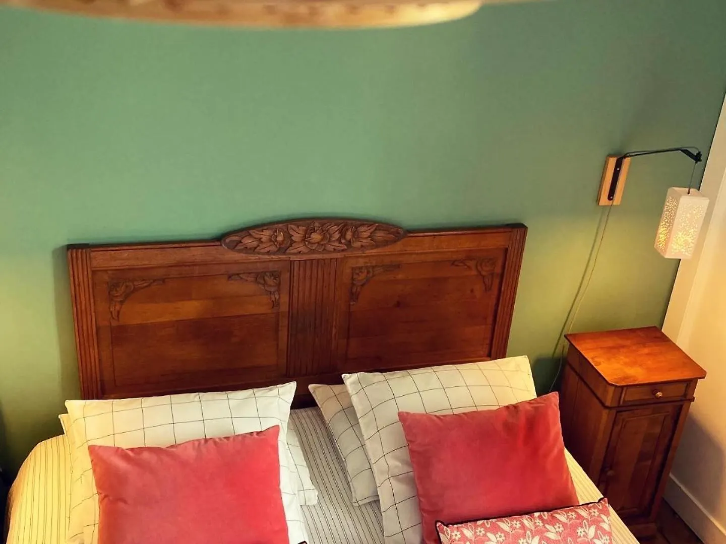 Lehontine Bed & Breakfast Dinan 0*,